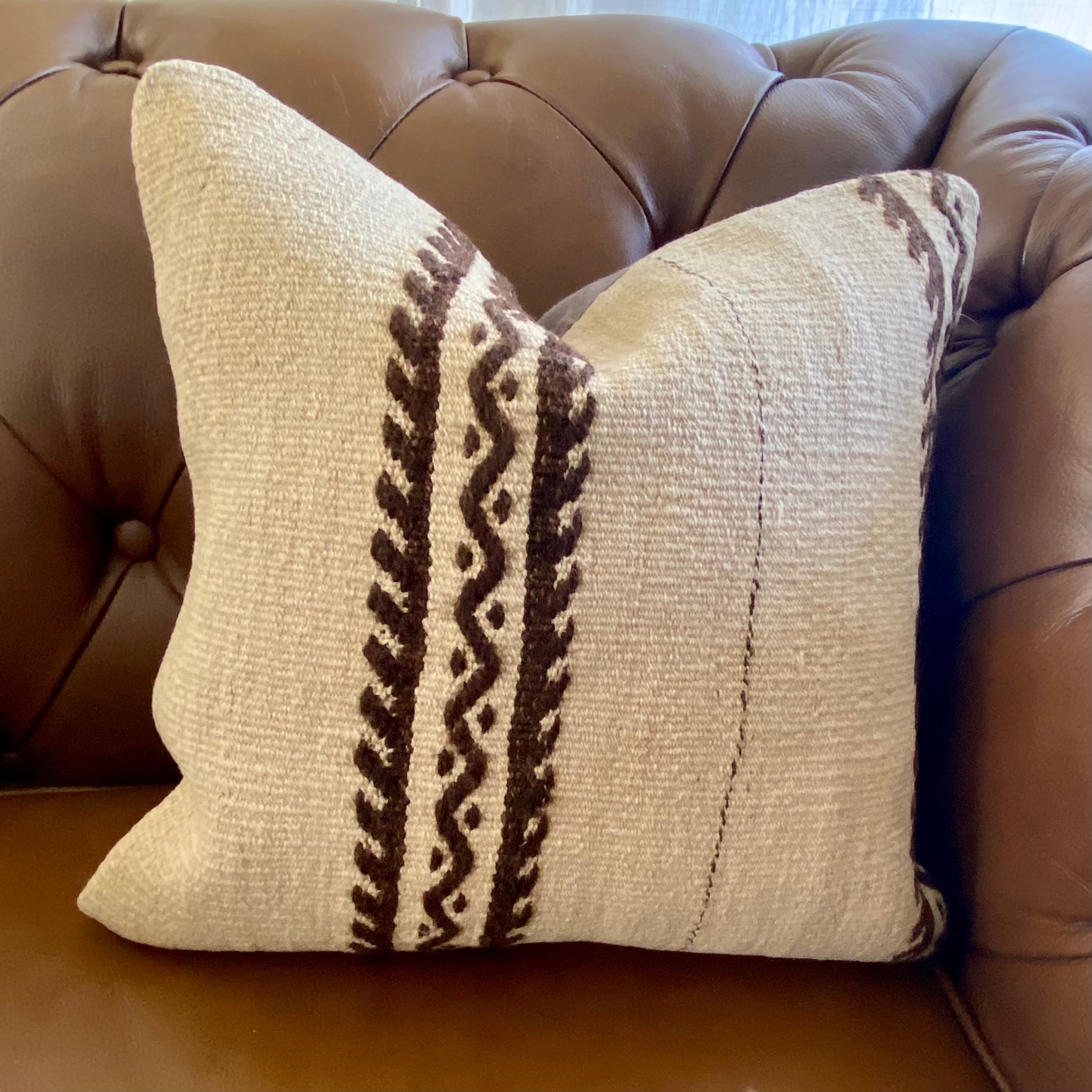 Kilim 16" x 16" - Dark Brown & Natural #1